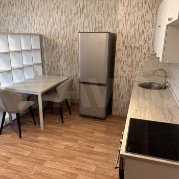Сдается 1-комнатная квартира, 37 м²