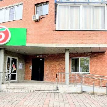 Сдается Нежилое помещение, 77 м²