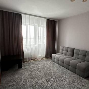 Сдается 1-комнатная квартира, 39,3 м²