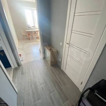 Продается 1-комнатная квартира, 39 м²