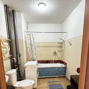 Сдается 1-комнатная квартира, 42 м²