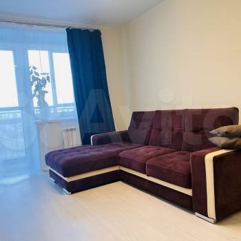 Сдается 1-комнатная квартира, 39 м²