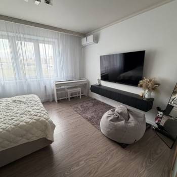 Продается 1-комнатная квартира, 44,2 м²