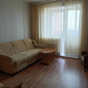 Сдается 1-комнатная квартира, 38 м²