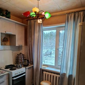 Продается 1-комнатная квартира, 37 м²