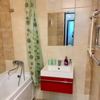 Сдается 2-х комнатная квартира, 70 м²