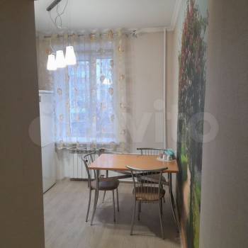 Продается 1-комнатная квартира, 46,3 м²
