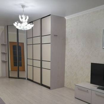 Продается 1-комнатная квартира, 46,3 м²