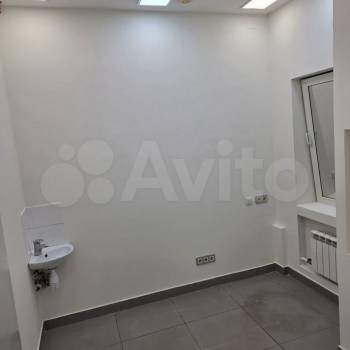 Продается Нежилое помещение, 35 м²