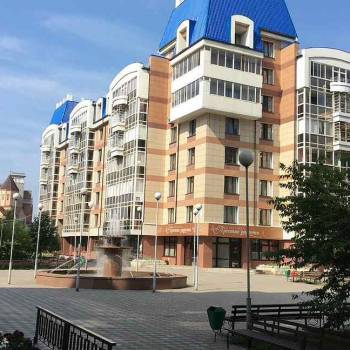 Сдается 1-комнатная квартира, 65 м²