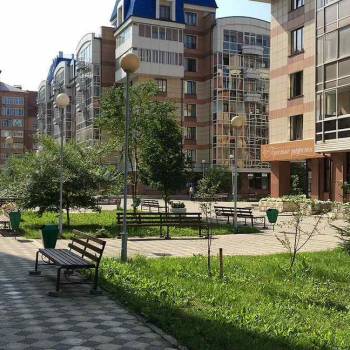 Сдается 1-комнатная квартира, 65 м²