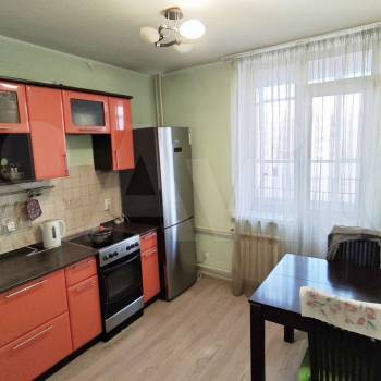 Продается 1-комнатная квартира, 36,8 м²