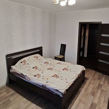 Продается 1-комнатная квартира, 36,8 м²