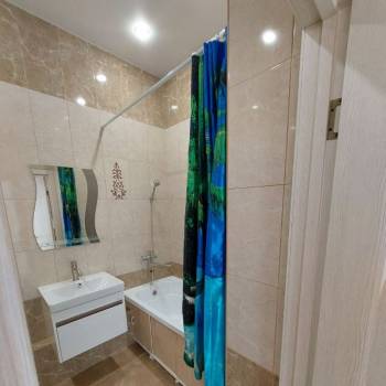 Сдается 1-комнатная квартира, 48 м²