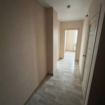 Продается 1-комнатная квартира, 38 м²