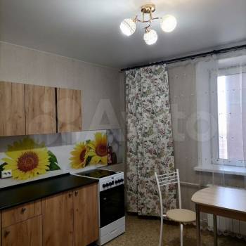 Сдается 2-х комнатная квартира, 57 м²