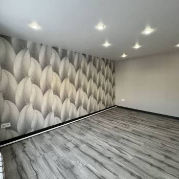 Продается 1-комнатная квартира, 32 м²