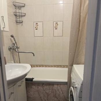 Продается 1-комнатная квартира, 41,8 м²