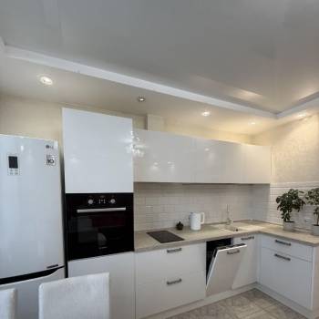 Сдается Многокомнатная квартира, 60 м²