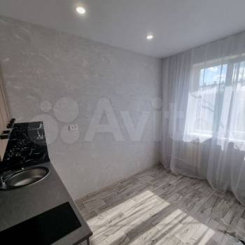 Продается 1-комнатная квартира, 14 м²