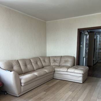 Продается Многокомнатная квартира, 110 м²
