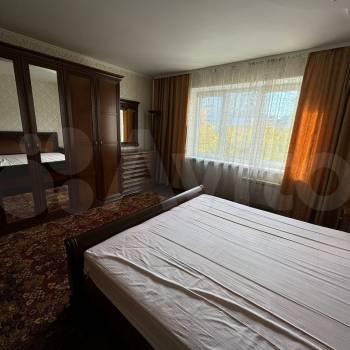 Продается Многокомнатная квартира, 91,6 м²