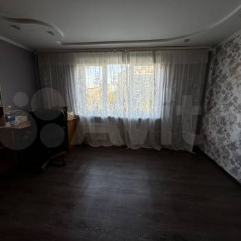 Продается Многокомнатная квартира, 91,6 м²