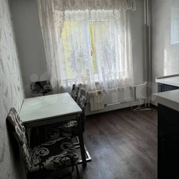 Продается Многокомнатная квартира, 91,6 м²