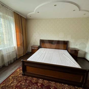 Продается Многокомнатная квартира, 91,6 м²