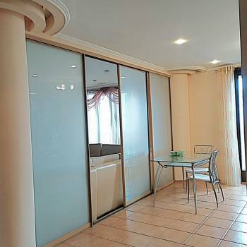 Сдается 2-х комнатная квартира, 92 м²