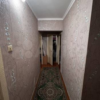 Продается Многокомнатная квартира, 77,9 м²