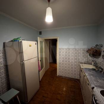 Продается Многокомнатная квартира, 77,9 м²