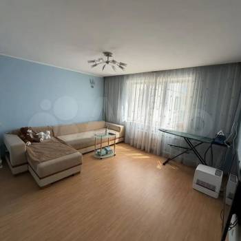 Продается Многокомнатная квартира, 82 м²
