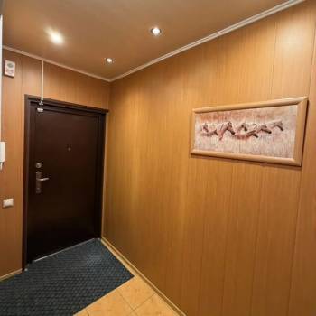 Продается Многокомнатная квартира, 82 м²