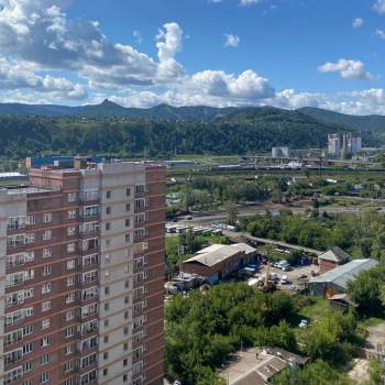 Продается 1-комнатная квартира, 32 м²