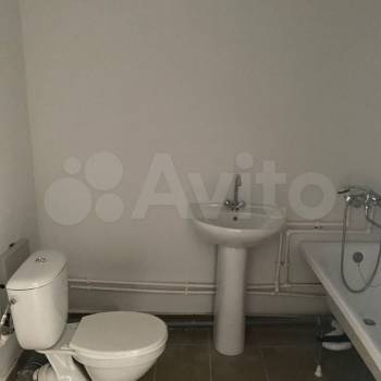 Продается 1-комнатная квартира, 32 м²