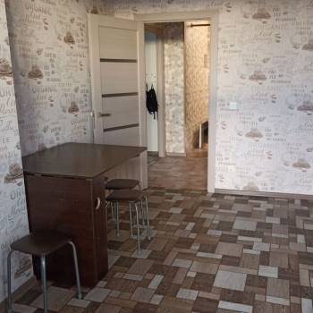 Сдается 1-комнатная квартира, 42 м²