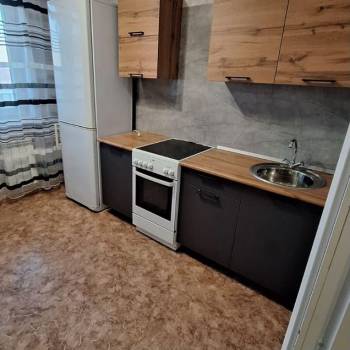 Сдается 1-комнатная квартира, 36 м²