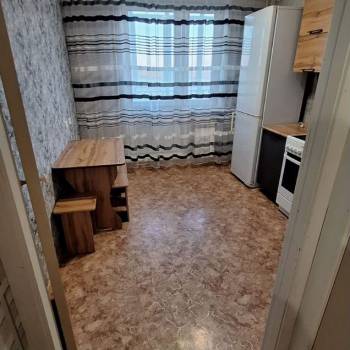 Сдается 1-комнатная квартира, 36 м²