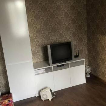 Продается 1-комнатная квартира, 35 м²
