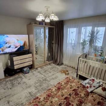 Продается 1-комнатная квартира, 40,4 м²
