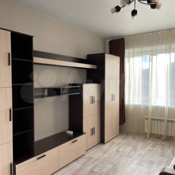 Сдается 1-комнатная квартира, 38 м²