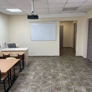 Сдается Нежилое помещение, 65 м²