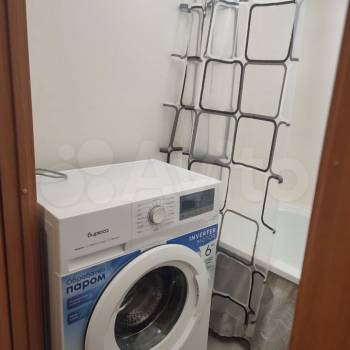 Сдается 1-комнатная квартира, 42 м²