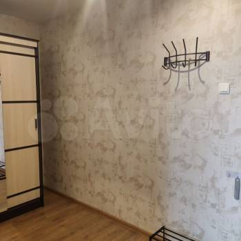 Сдается 1-комнатная квартира, 42 м²
