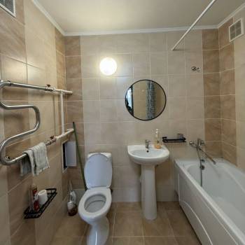 Сдается 2-х комнатная квартира, 60 м²