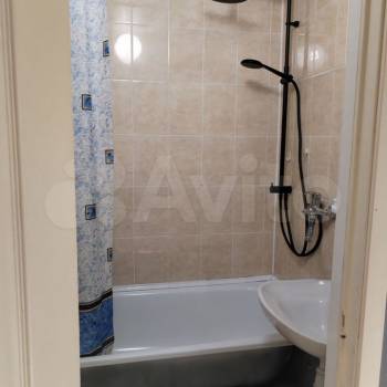 Продается 1-комнатная квартира, 39 м²