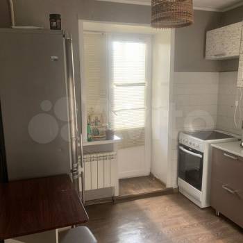 Сдается 1-комнатная квартира, 38 м²