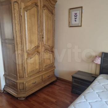 Сдается Многокомнатная квартира, 140 м²