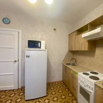 Сдается 2-х комнатная квартира, 60 м²